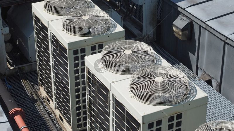 中央空调闭式冷水机：揭秘其核心工作原理与选型要点